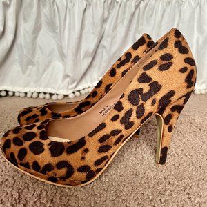 Leopard Print Faux Suede Round Toe Heels